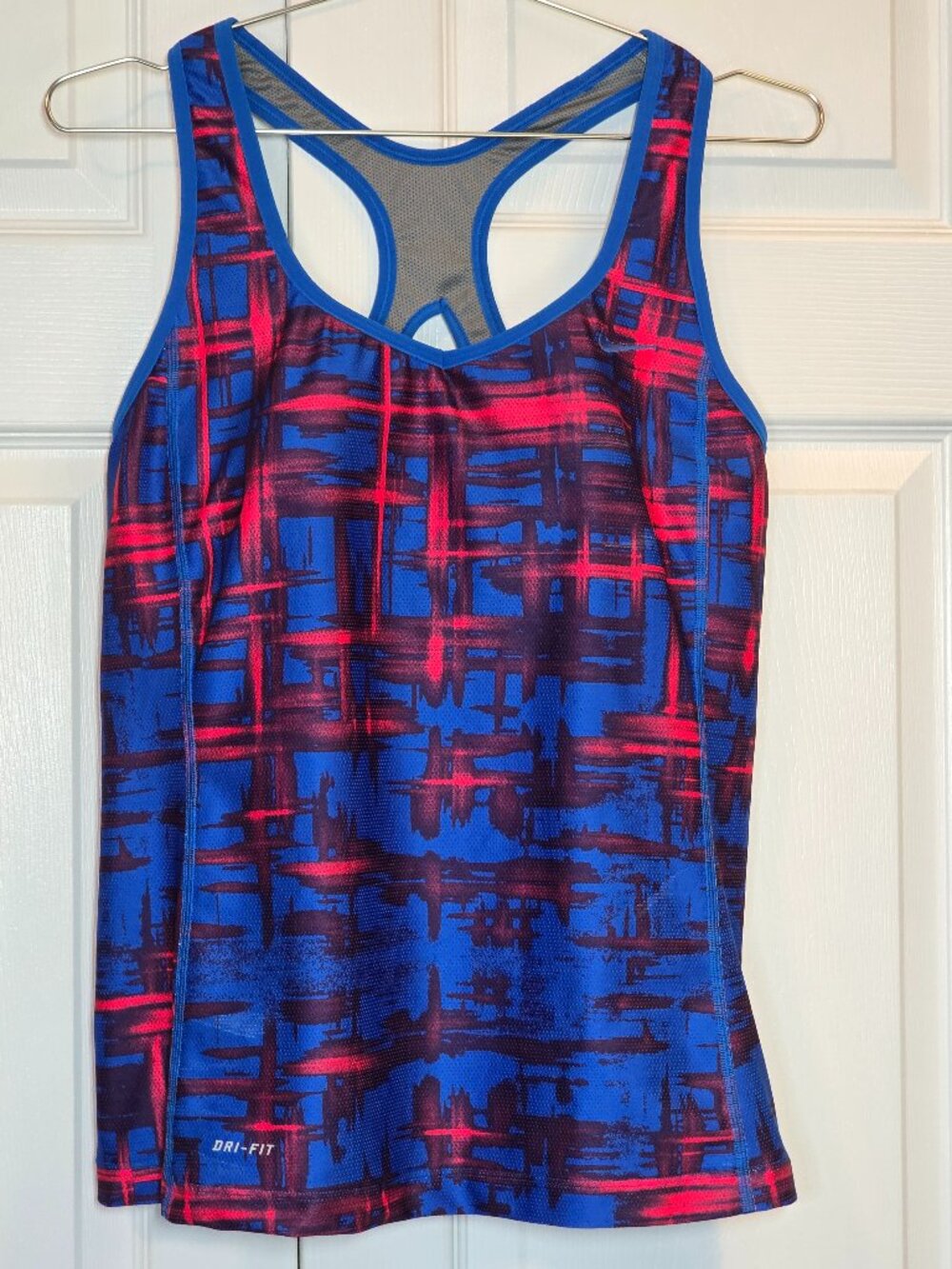 Nike dri-fit, racerback tank, XL